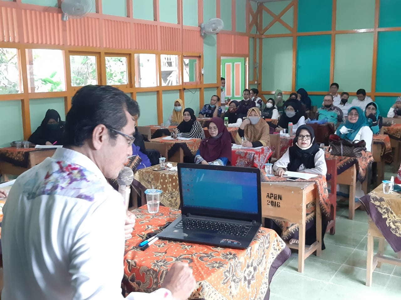 MTsN 2 Kota Banjarmasin Gelar Seminar PTS