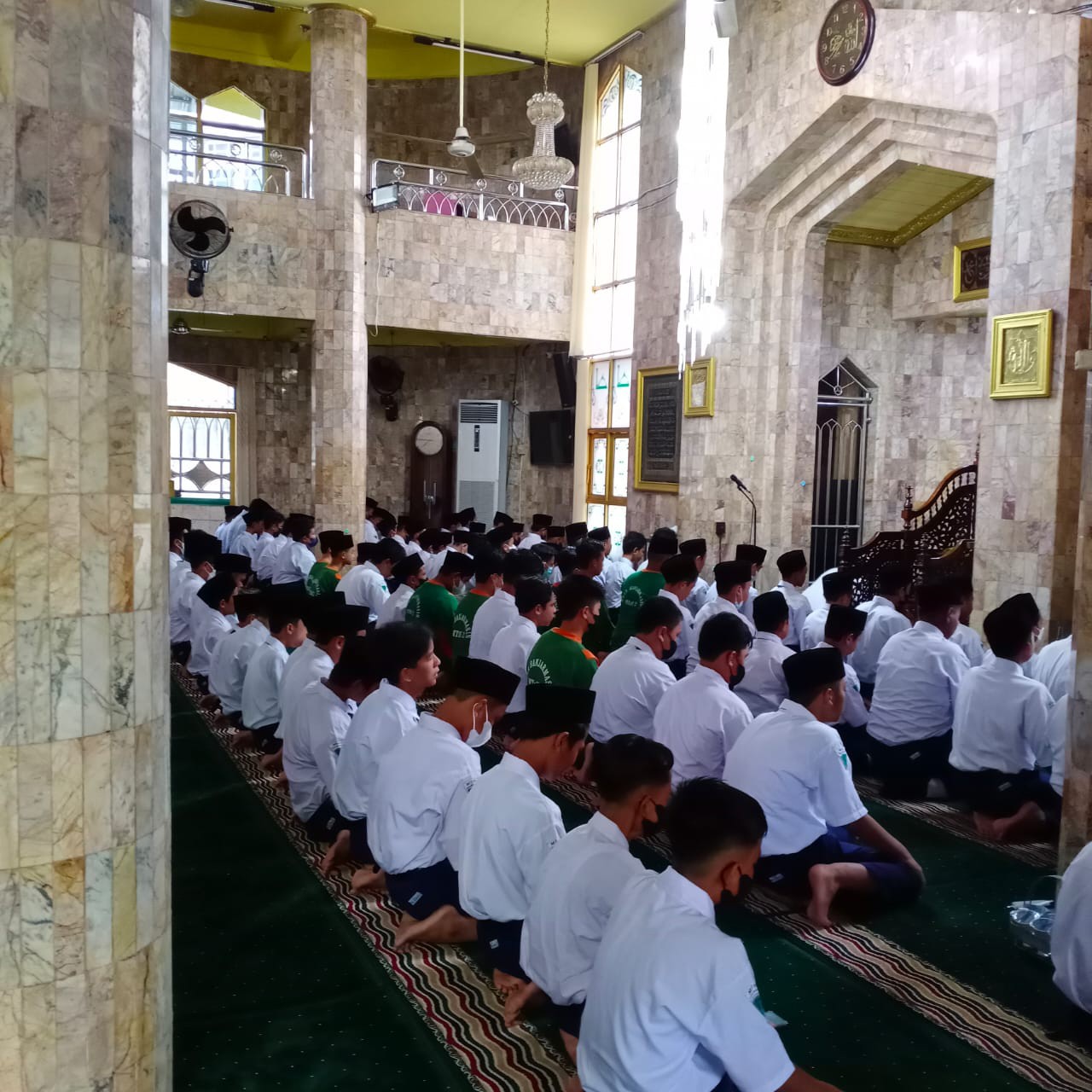 Kegiatan Rutin Shalat Dhuha di Kampus 2